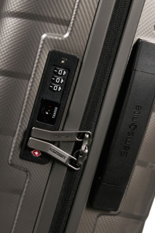 Attrix koffert med 4 hjul 81cm 120L | Samsonite 
