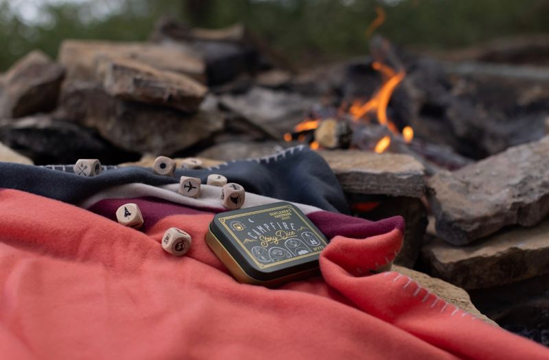 Terningspill Campfire Story Gentleman's Hardware