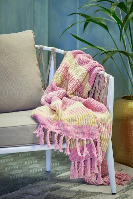 Bloomingville pledd Isnel Pink Plaid, 160x130 cm