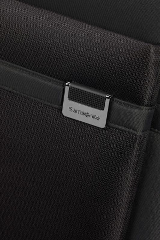 Samsonite Airea Utvidbar Kabinkoffert 38/43,5 L – Sort